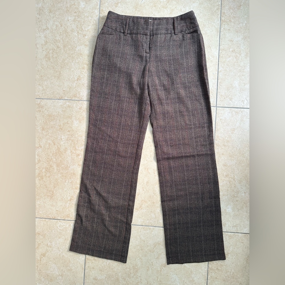 Brown plaid, women’s dress pants, by Cato, size 4.